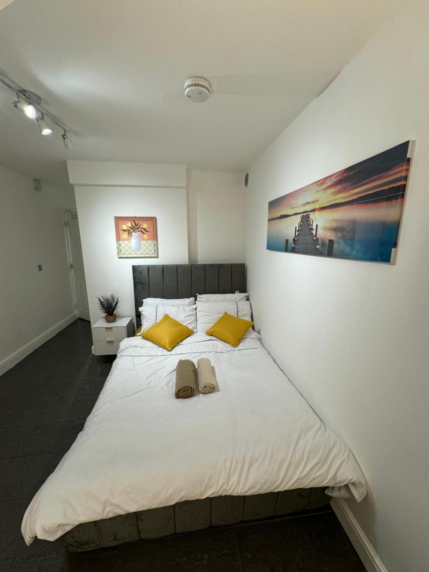 A Modern Luxury Penthouse Close To London Tower-Hil-Canary Wharf-Central لندن المظهر الخارجي الصورة