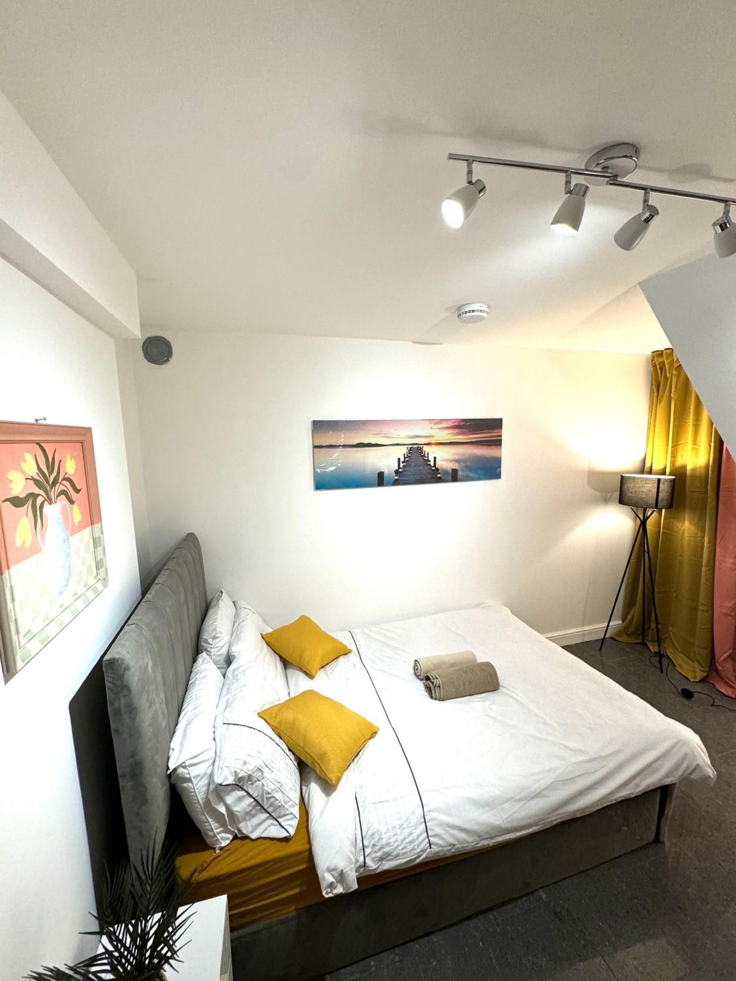 A Modern Luxury Penthouse Close To London Tower-Hil-Canary Wharf-Central لندن المظهر الخارجي الصورة